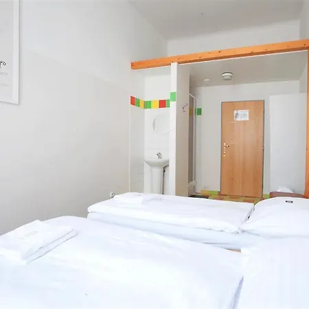 Hostal Travellers